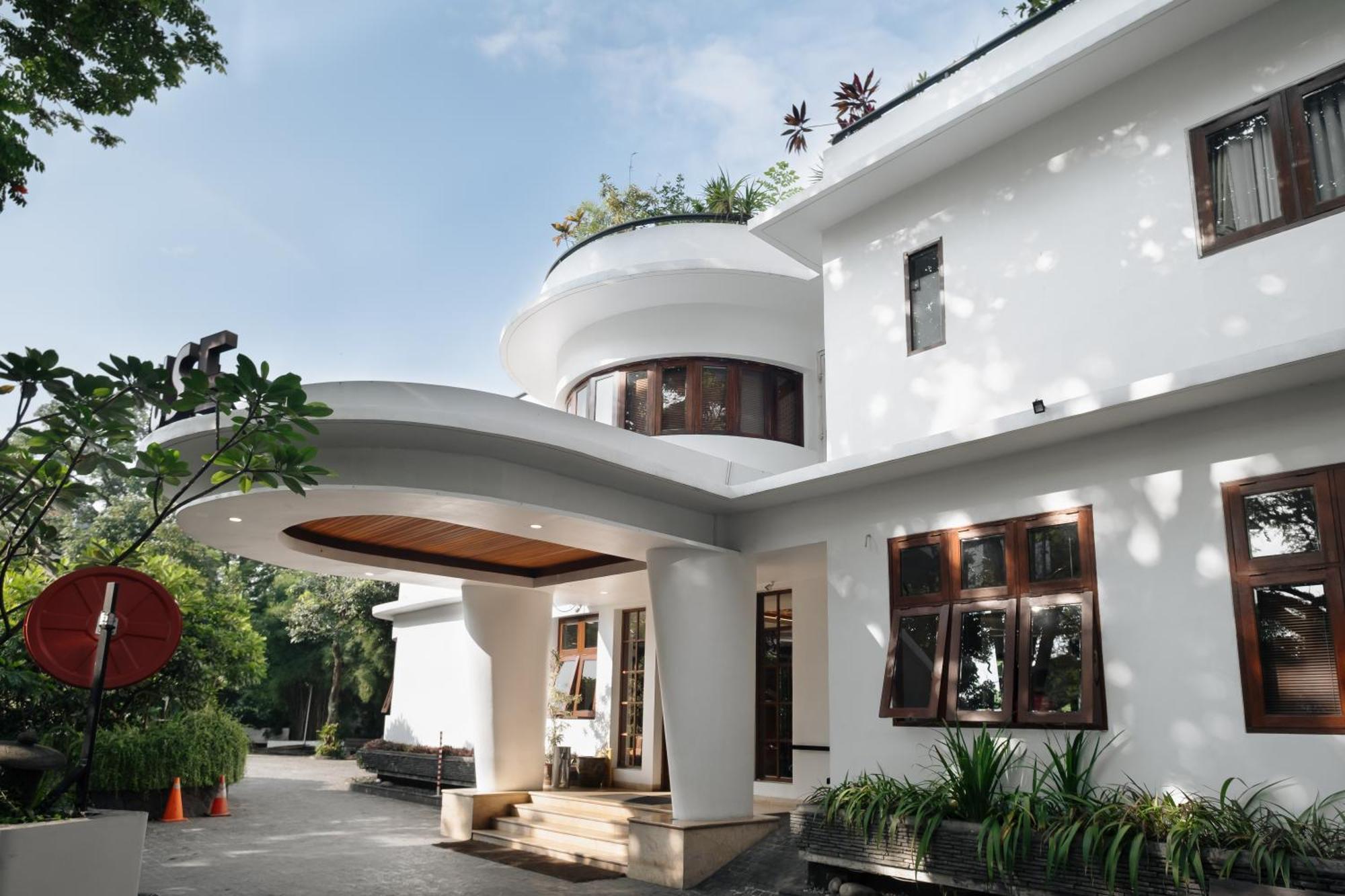 House Sangkuriang 3*